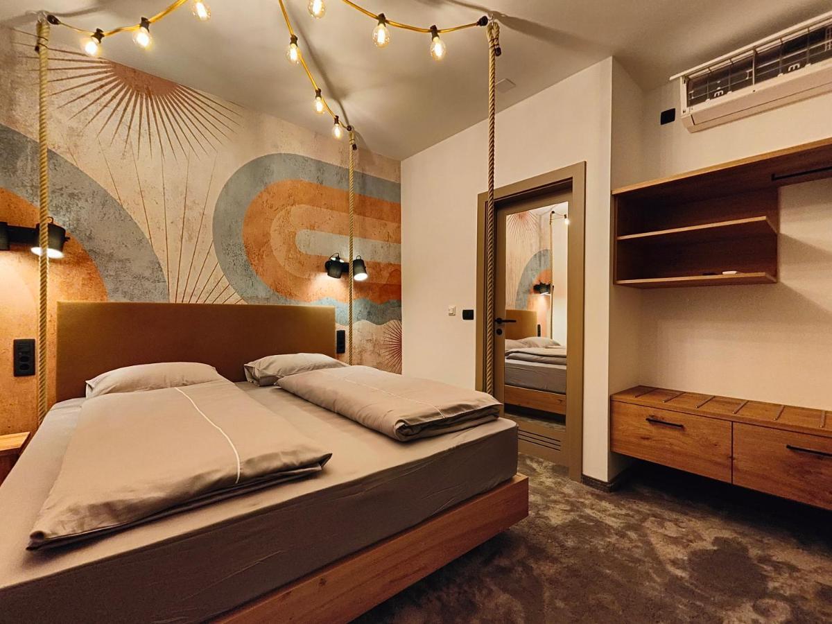 Pula Residence Rooms And Apartments Old City Center Esterno foto