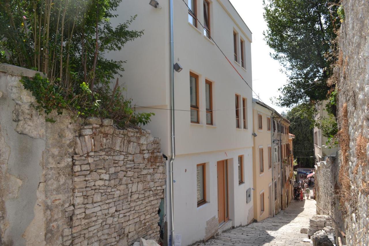 Pula Residence Rooms And Apartments Old City Center Esterno foto