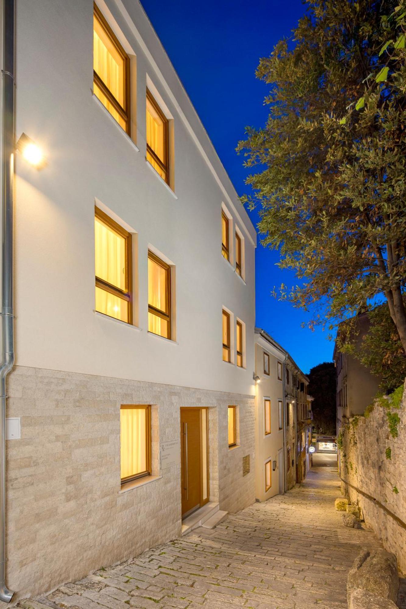 Pula Residence Rooms And Apartments Old City Center Esterno foto