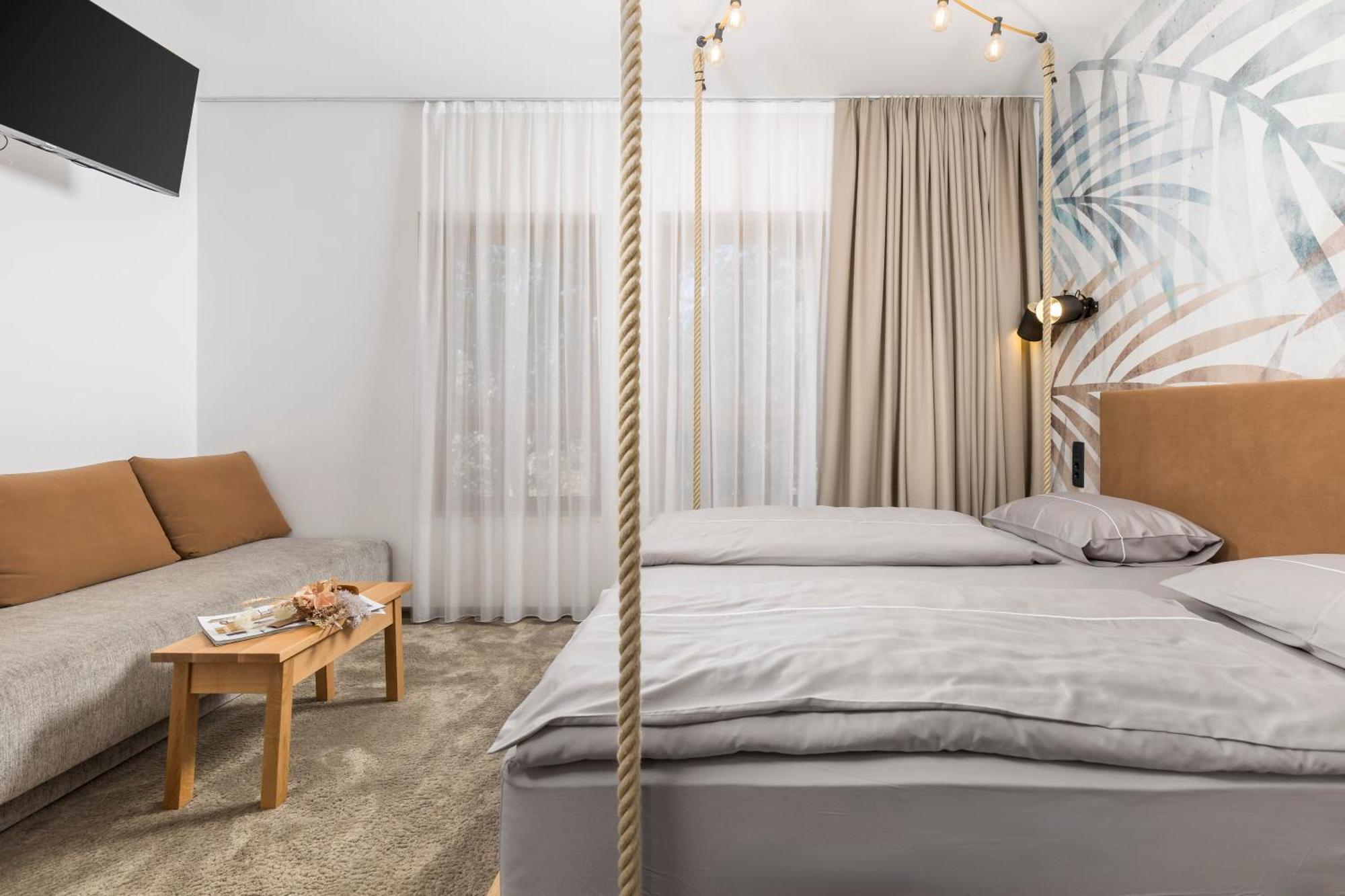 Pula Residence Rooms And Apartments Old City Center Esterno foto