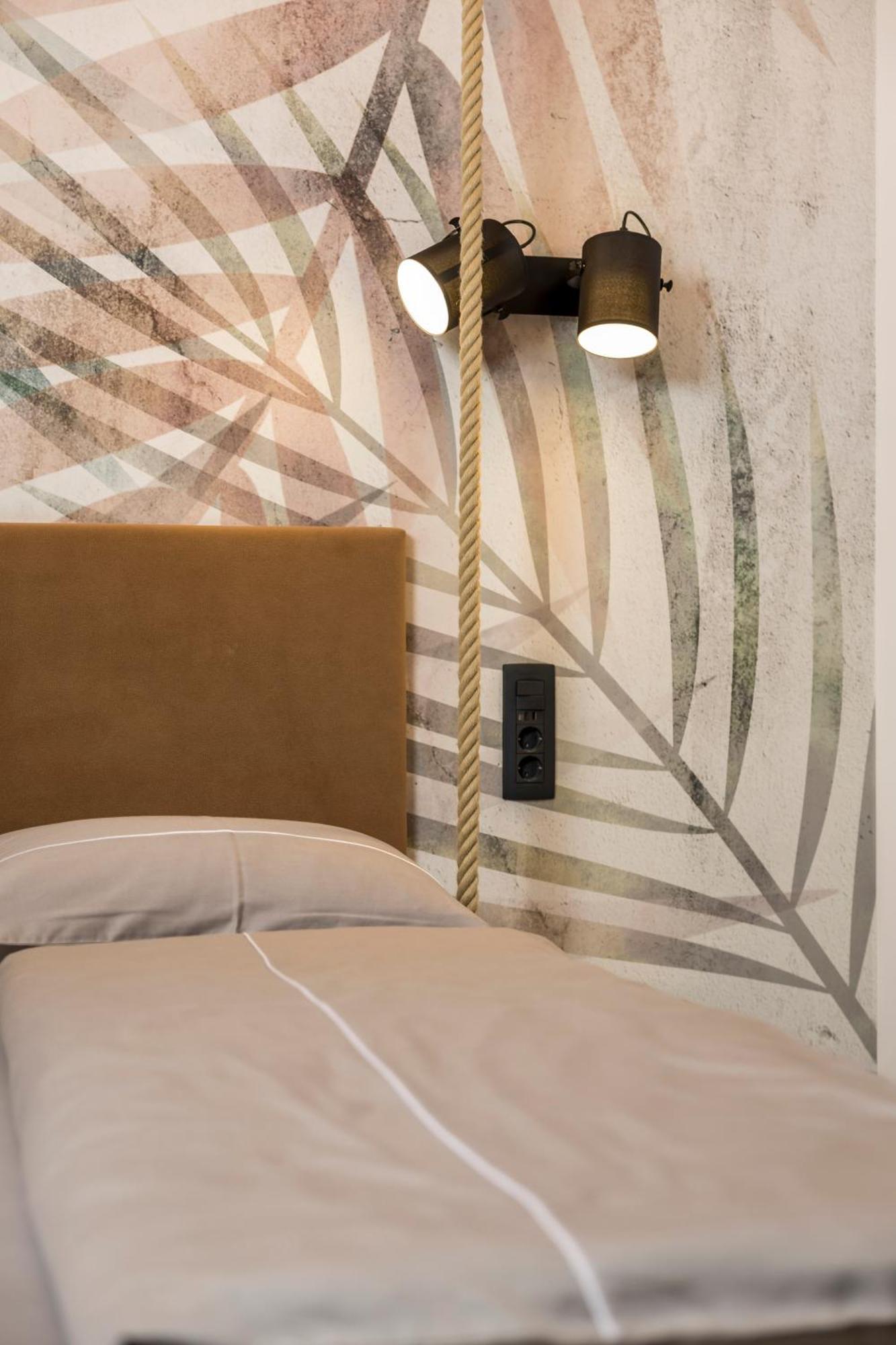 Pula Residence Rooms And Apartments Old City Center Esterno foto